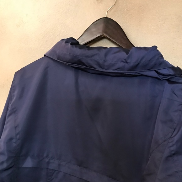Jones New York hooded rain coat in Navy blue - Picture 5 of 8